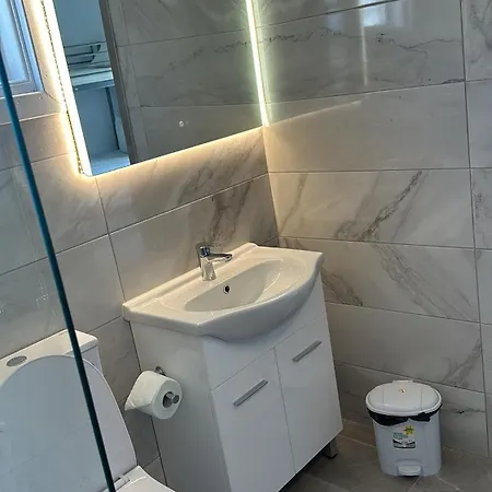 Flat In The Heart Of Ayia Napa/Центр Айя Напы Daire Dış mekan fotoğraf
