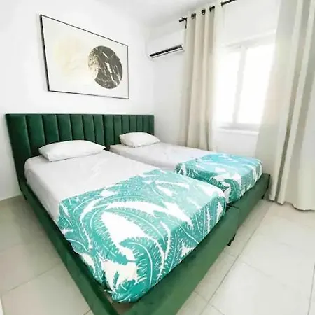 Flat In The Heart Of Ayia Napa/Центр Айя Напы Daire Dış mekan fotoğraf