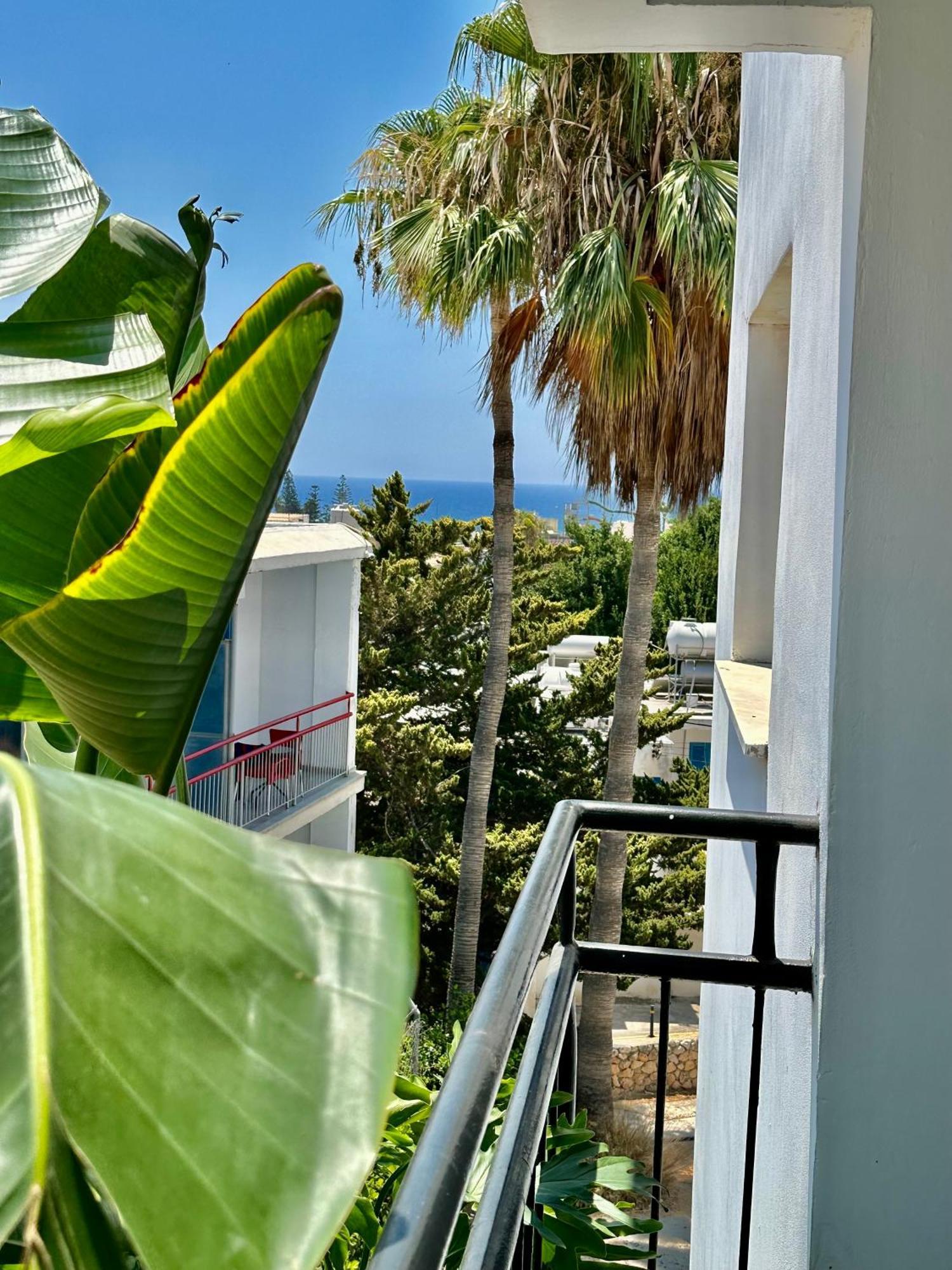 Flat In The Heart Of Ayia Napa/центр напы *